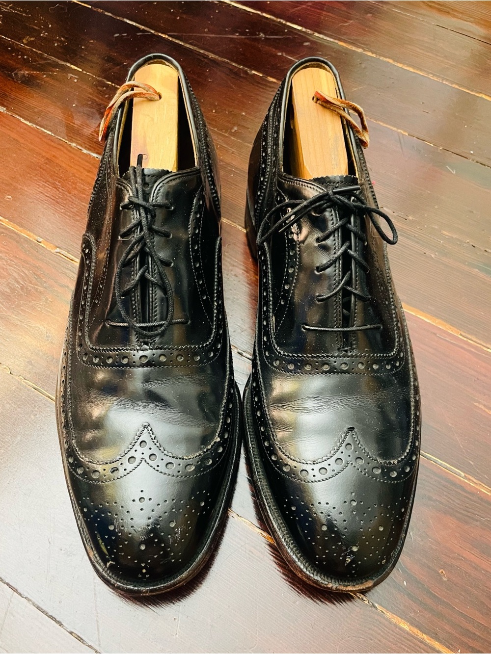 Johnston & Murphy Wingtip Oxford Dress Shoes Men’s 9.5 Black Leather